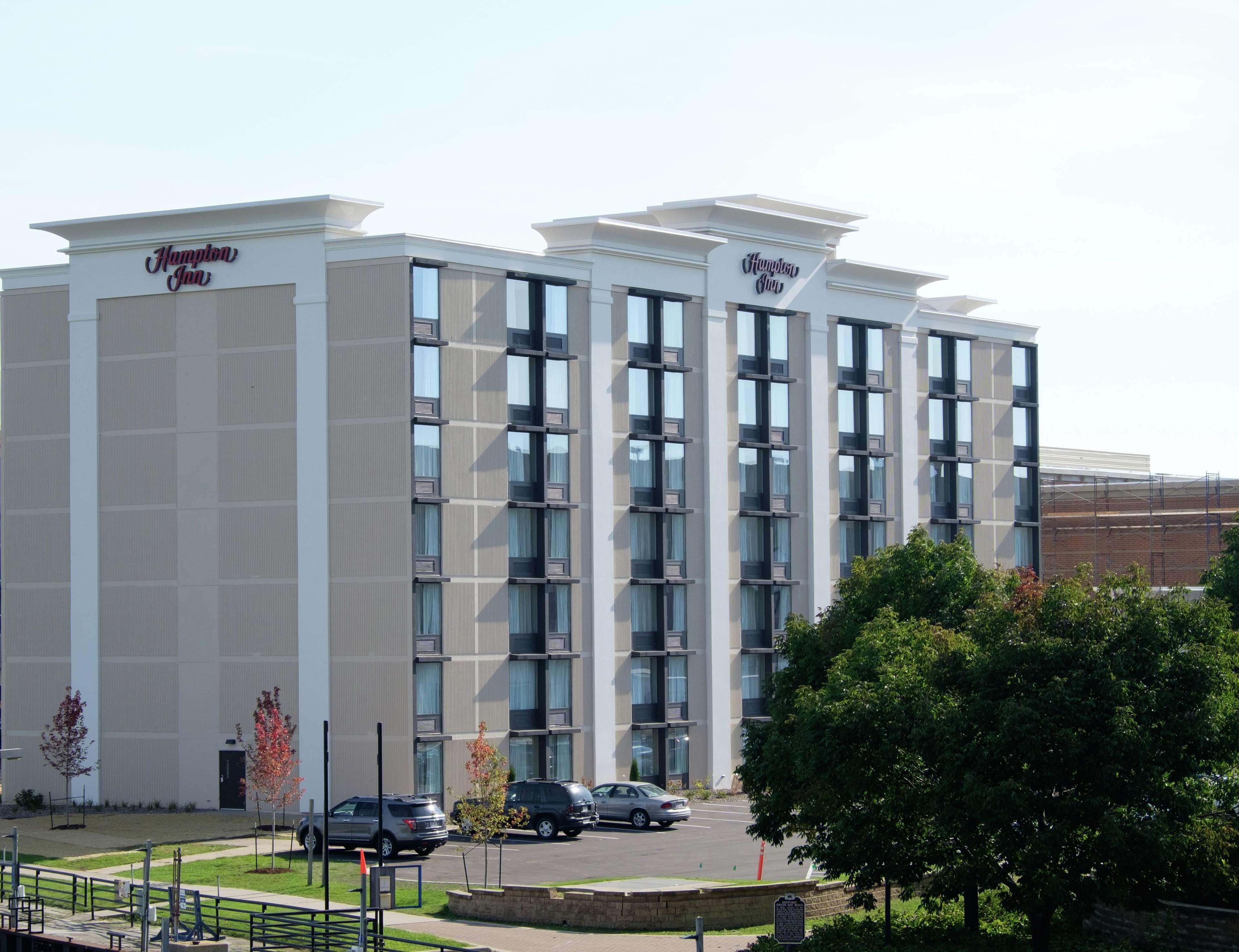 Hampton Inn Green Bay Downtown Esterno foto