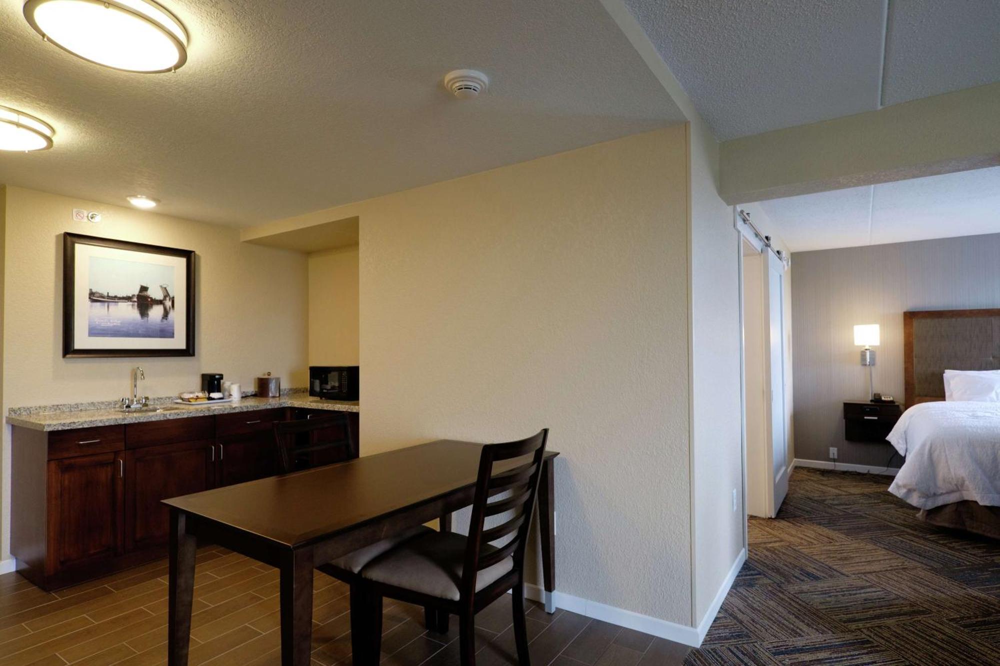 Hampton Inn Green Bay Downtown Esterno foto